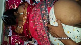 Desi Bhabhi in Saree Talks Dirty and Engages in Roleplay Video