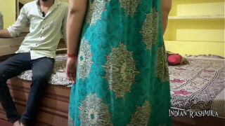 Desi Bhabhi was Alone at Home And Devar ji banged her Pussy Hard Fuck Video