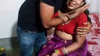 Desi Mom Secret Sex With Neighbour With Clear Hindi Audio