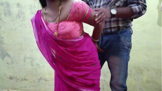 Www X Sexy Video Play Hd Mein - Desi Sexy xxx Bhabhi Plays Sex Video