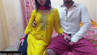 Desi Sexy xxx Bhabhi Plays with you on live Cam