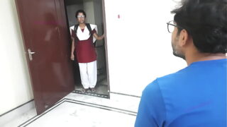 Indian cougar sex with the young man