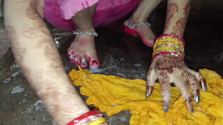 Indian Delhi Village hot bhabhi and her devar hard anal sex video Video