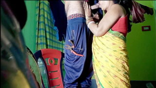 indian Hot Bhabhi XXX Wet pussy fuck with electrician in clear hindi audio Video