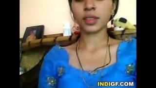 Indian Teen From My School Reveals Her Tits Video