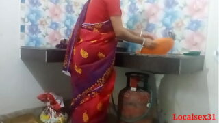 Indian Village Bhabhi Fucked Hardly In Kitchen By Hubby Friend Video