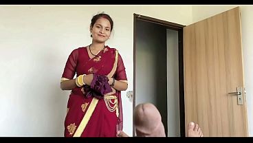 Indian Bhabhi Girl in an Intimate Scene Video