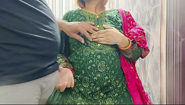 Desi Stepmom Showing Clearest Hindi Audio Video
