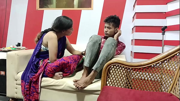 Indian MILF with Big Breasts Engages Passionately with Stepson Video